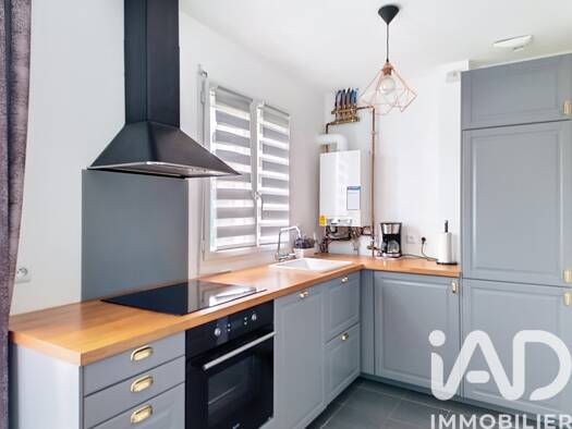 Maison à vendre 275 000 € 4 pièces 3 chambres 90 m² 240 m² de terrain Ablis 78660