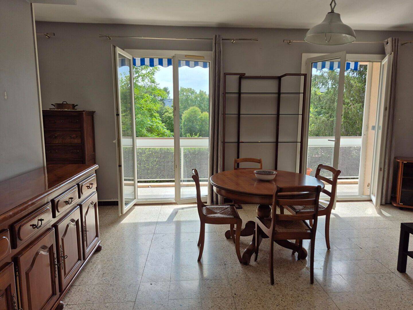 Appartement 4 pièces 78 m² · à Aix-en-Provence · 77,7 m² · 1 298 €/mois