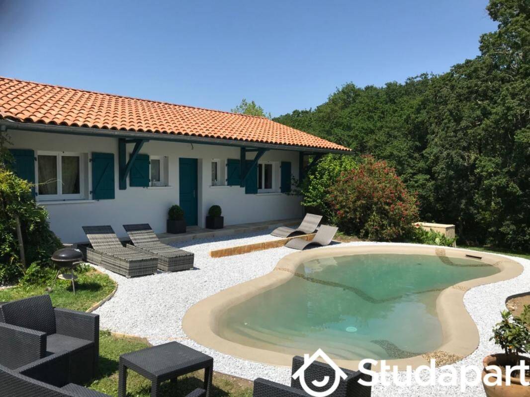 1 pièce 25 m² · à Arcangues · 25 m² · 580 €