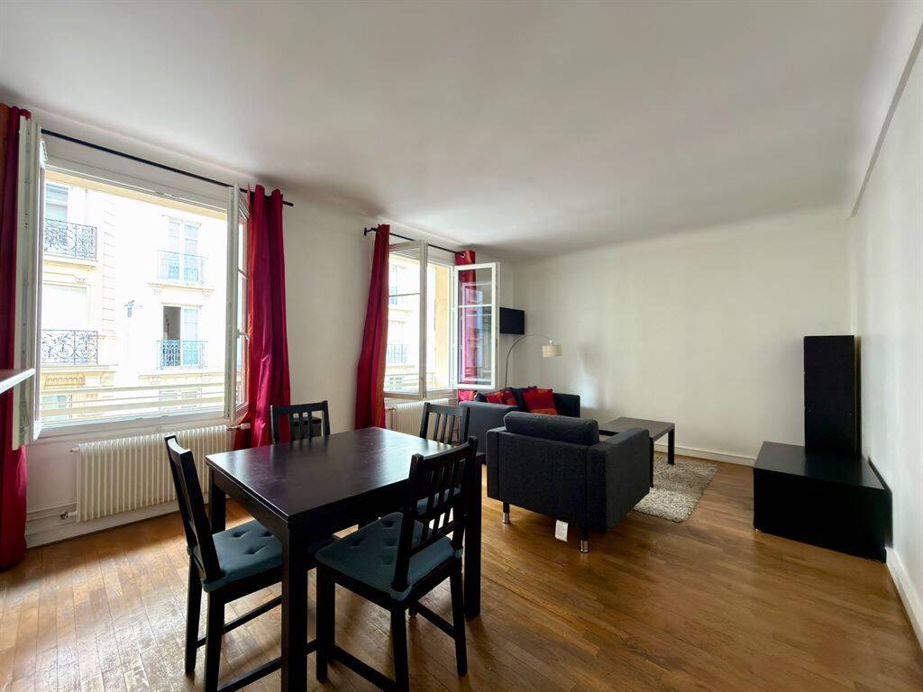 Appartement 3 pièces 59 m² · à Paris 15ème Arrondissement · 59,2 m² · 1 878 €/mois