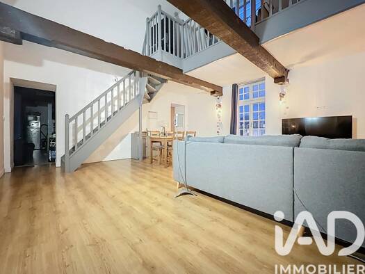 Duplex à vendre 140 000 € 5 pièces 3 chambres 92 m² Étage 2/2 Les Castors Saint-Omer 62500