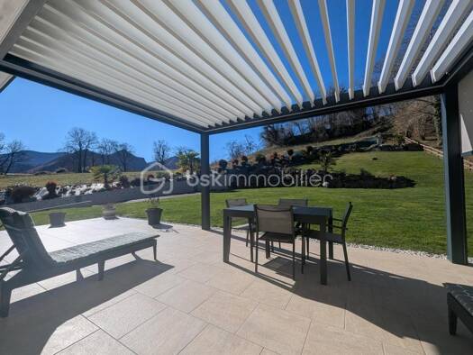 Maison de plain-pied à vendre 450 000 € 5 pièces 3 chambres 135 m² Poueyferré 65100