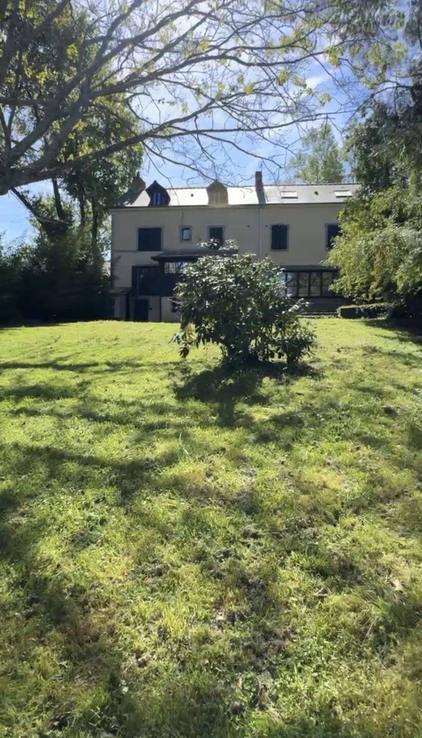 Maison 9 pièces 257 m² · à Sucé-sur-Erdre · 257 m² · 1 404 000 €