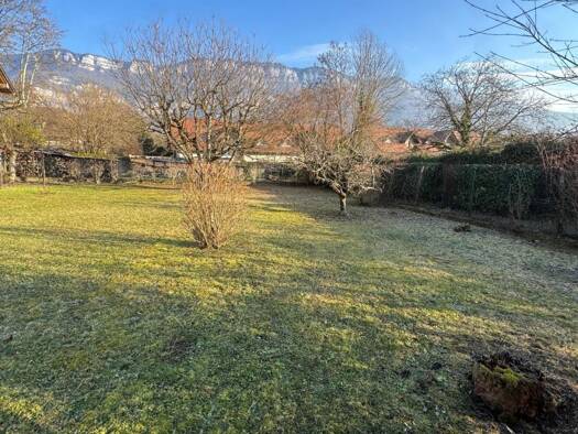 Terrain constructible à vendre 215 000 € 495 m² de terrain Drumettaz-Clarafond 73420