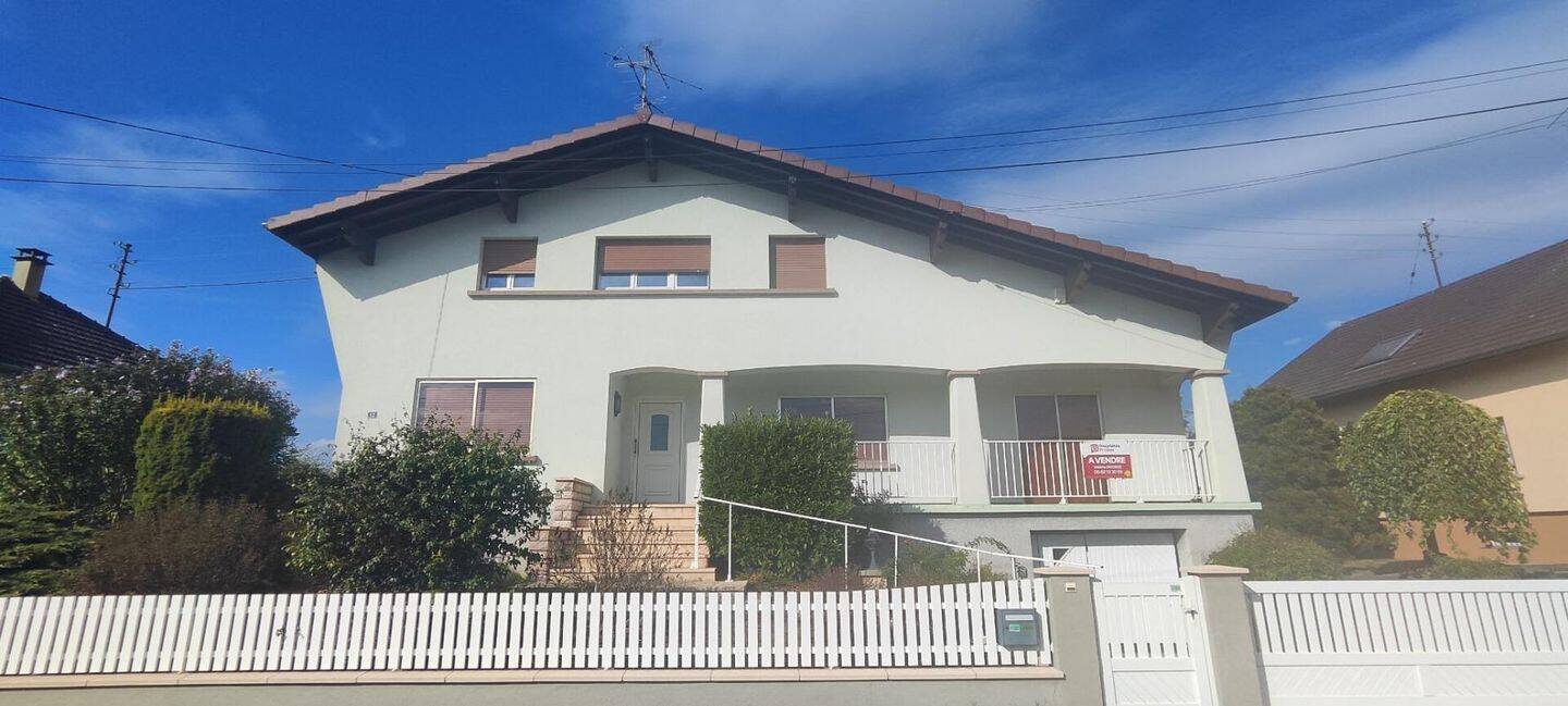 Maison 7 pièces 140 m² · à Dannemarie · 140 m² · 260 000 €