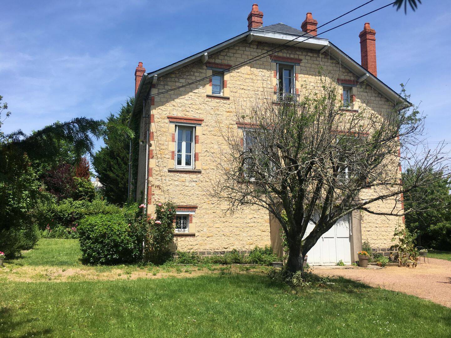 Maison 7 pièces 190 m² · à Nevers · 190 m² · 260 000 €