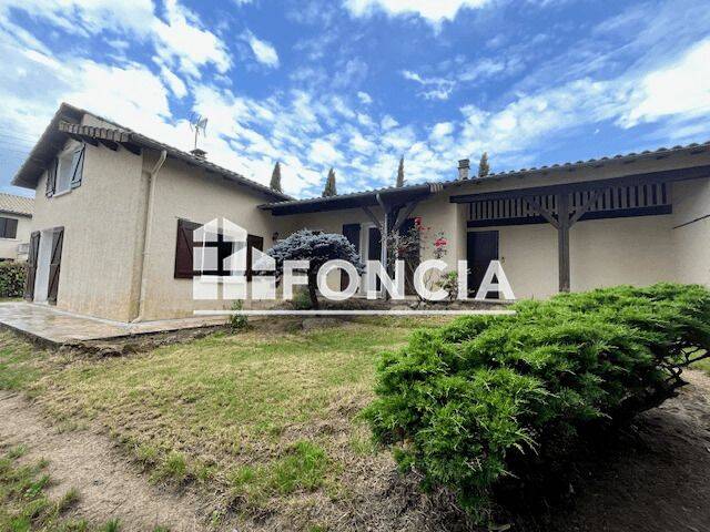 Maison 4 pièces 100 m² · à Nontron · 100 m² · 720 €/mois