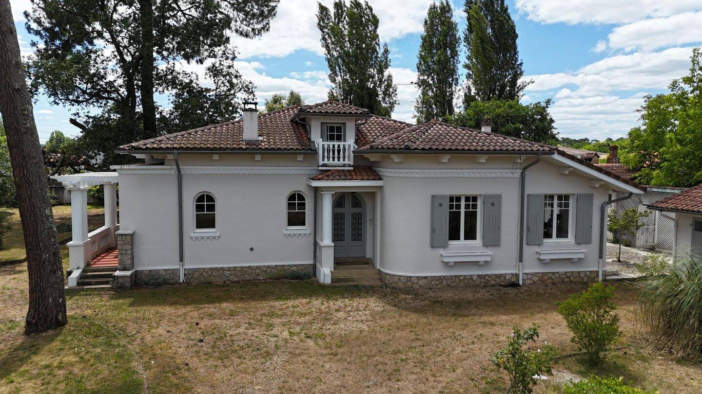 Maison 4 pièces 155 m² · à Mont-de-Marsan · 155 m² · 495 000 €