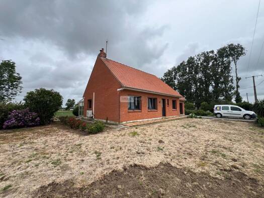 Maison de plain-pied à louer 750 € 3 pièces 2 chambres 82 m² 874 m² de terrain Lederzeele 59143