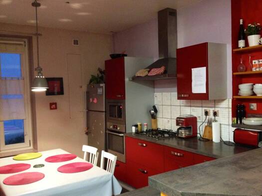 Appartement à louer 1 070 € 4 pièces 3 chambres 77 m² Étage 1/2 Bellevue-Charreaux Chalon-sur-Saône 71100