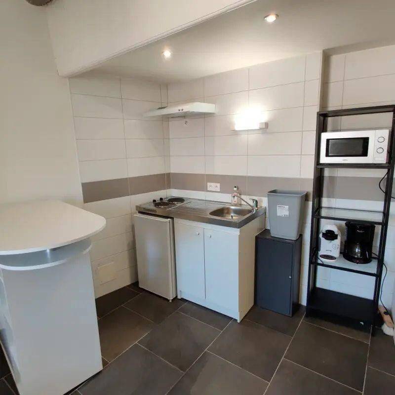 Appartement 1 pièce 22 m² · à Carpentras · 22 m² · 400 €