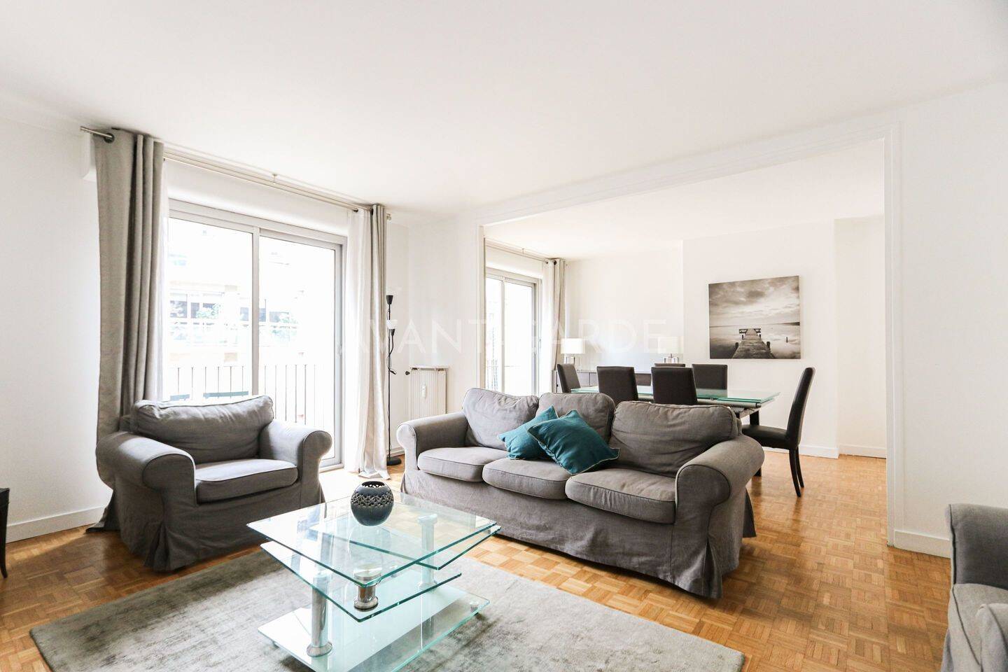 Appartement à louer - Première occupation 3500 € 3 500 € /mois charges comprises Investissez dans l’immobilier 5 pièces • 3 chambres • 107,2 m² • Étage 5/6 Georges Brassens, Paris 15ème arrondissement (75015) 12 T3a 39 62 80 Calculer un temps de trajet Pour aller au travail, à l’école, ... - photo 1