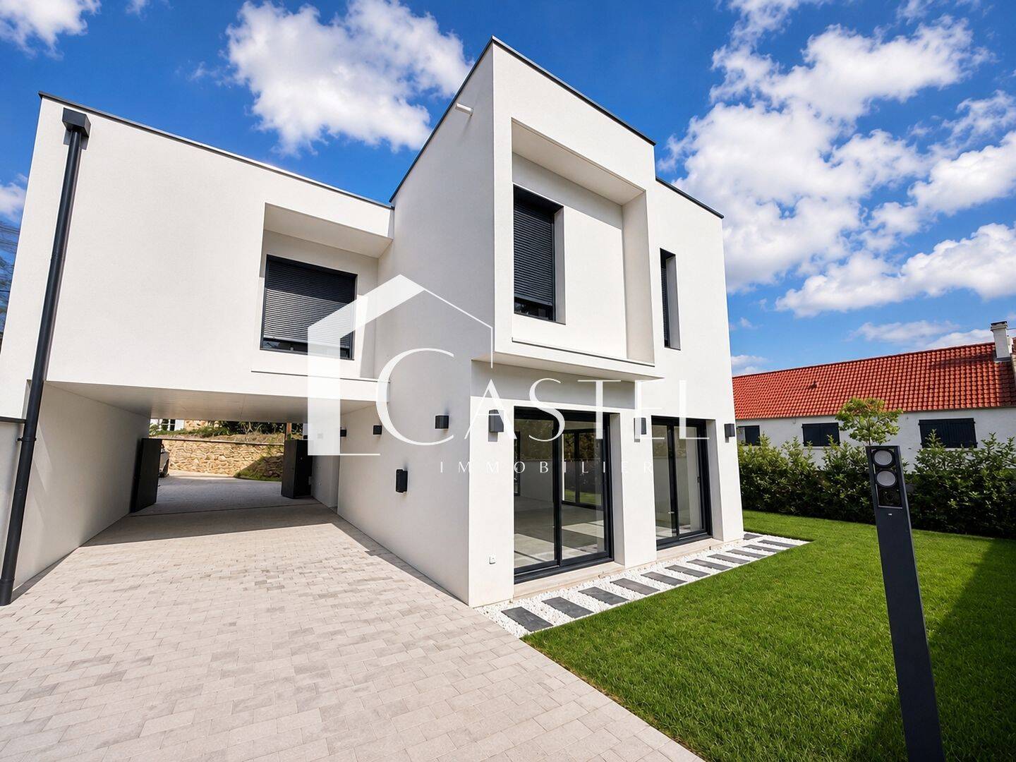 Maison 7 pièces 164 m² · à Orgeval · 163,6 m² · 1 100 000 €