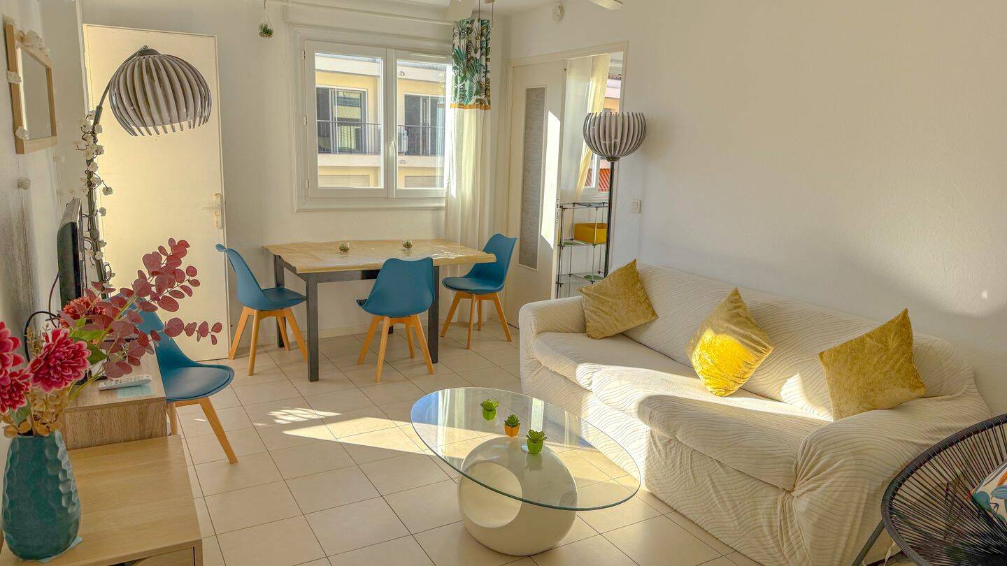 Appartement 3 pièces 57 m² · à Antibes · 57 m² · 287 000 €