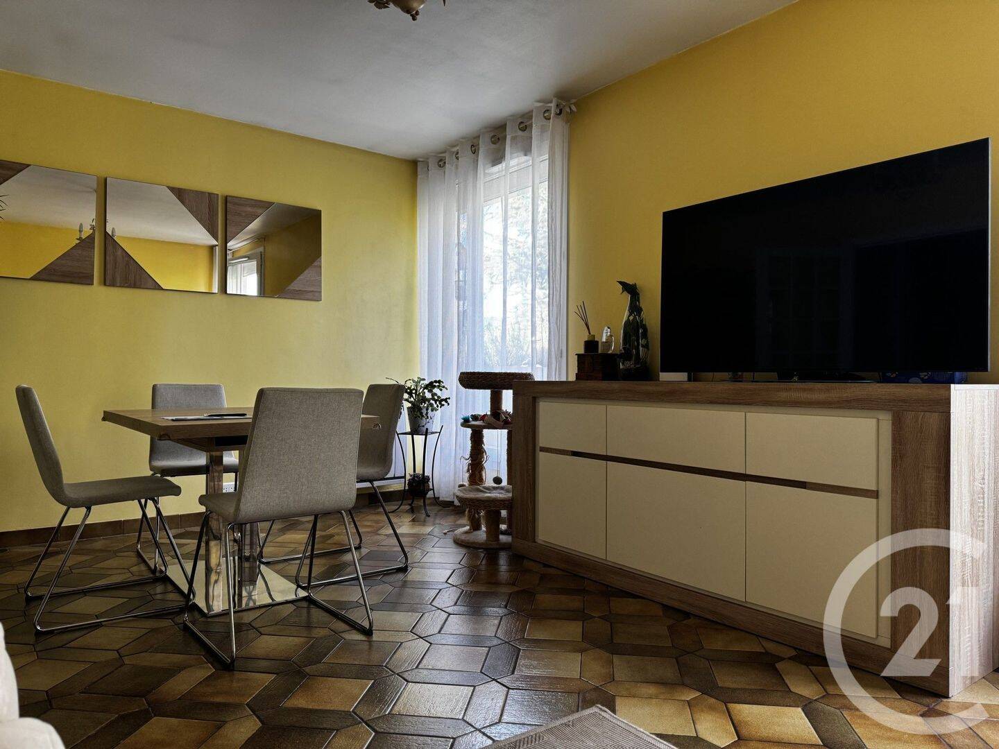 Appartement 3 pièces 60 m² · à Villiers-le-Bel · 60 m² · 180 000 €