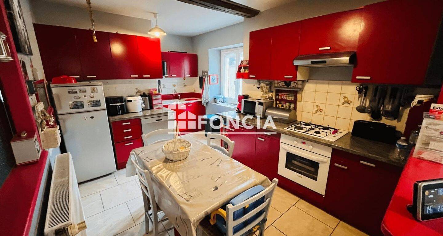 Maison 7 pièces 164 m² · à Bouloire · 164,4 m² · 174 300 €