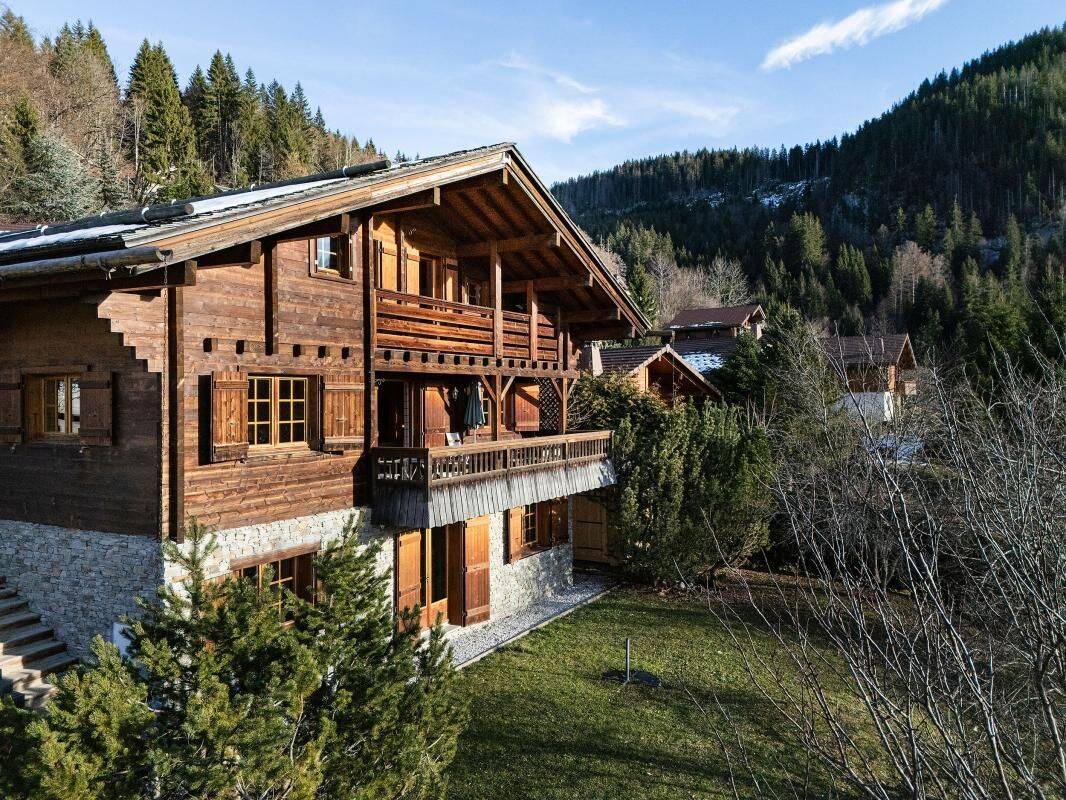 Maison 6 pièces 204 m² · à Saint-Jean-de-Sixt · 204 m² · 1 470 000 €