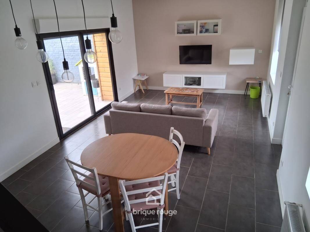 Maison 4 pièces 90 m² · à Sainghin-en-Weppes · 90 m² · 228 000 €