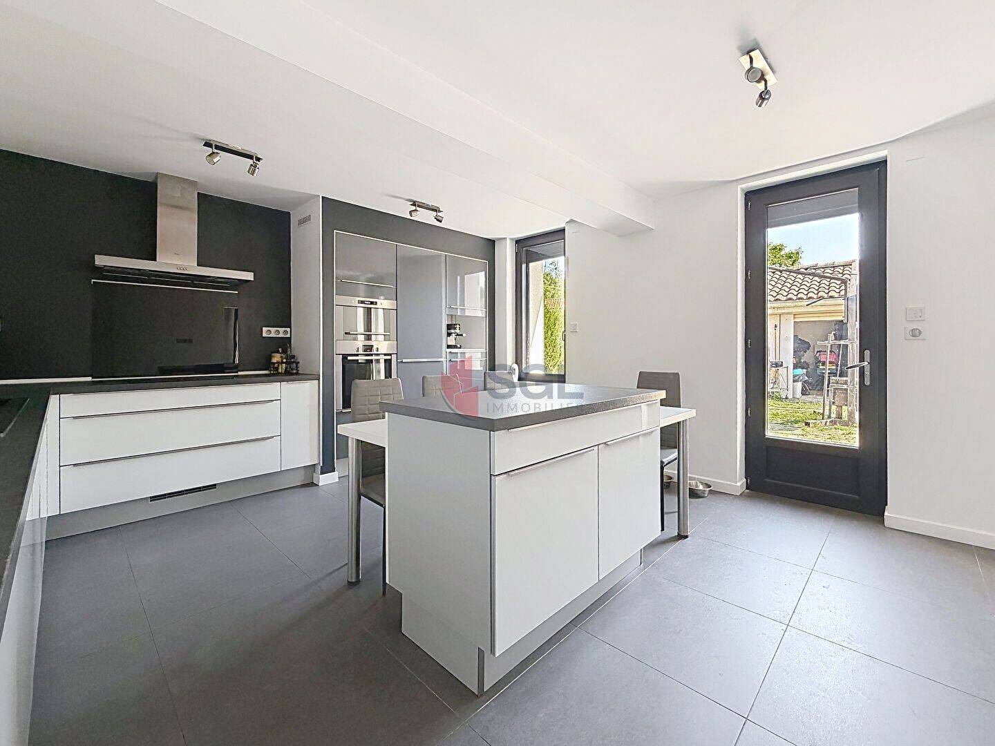 Maison 5 pièces 153 m² · à Toulouse · 153 m² · 350 000 €