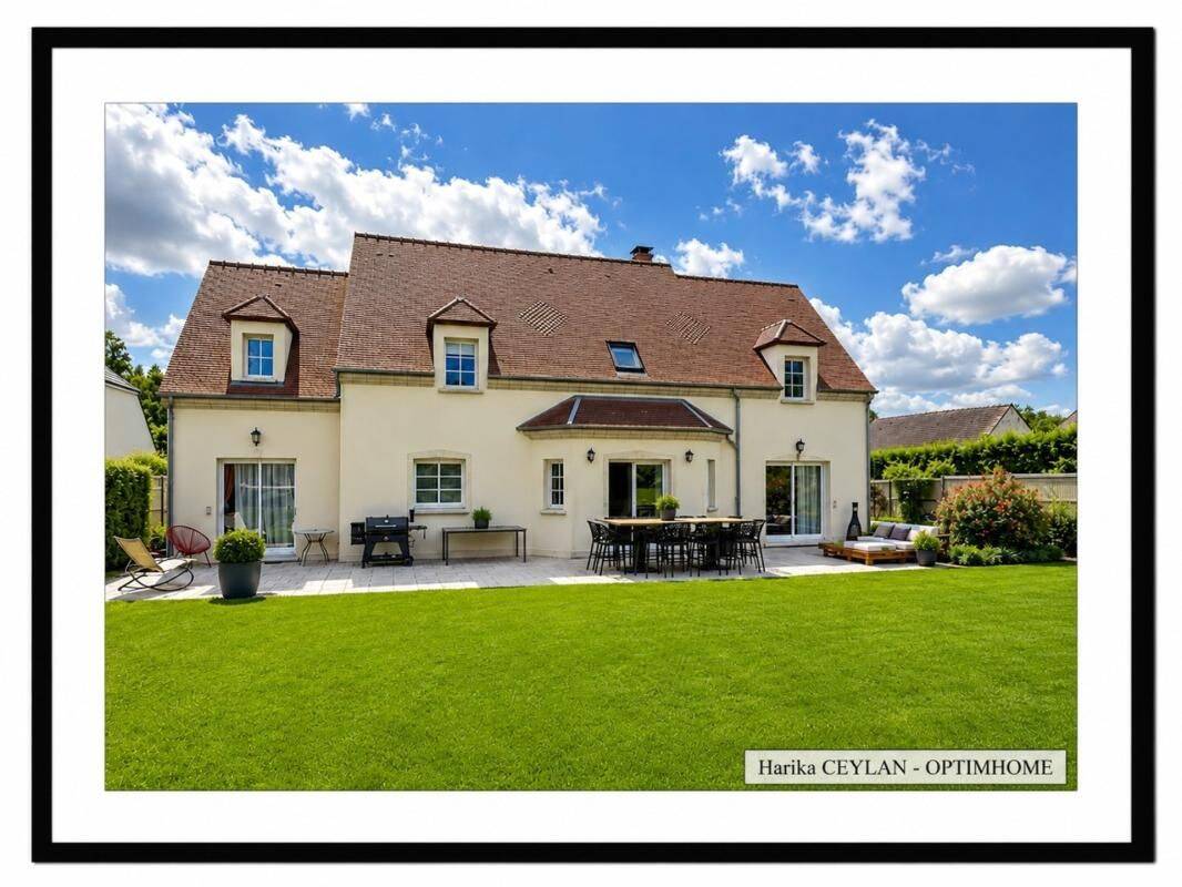 Maison 6 pièces 223 m² · à Angicourt · 223 m² · 495 000 €