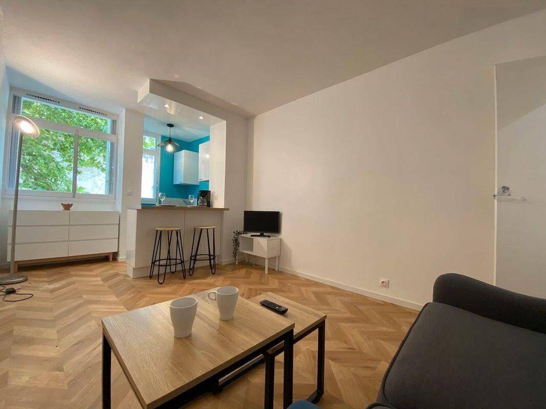 Appartement 1 pièce 21 m² · à Marseille 6ème Arrondissement · 21 m² · 650 €