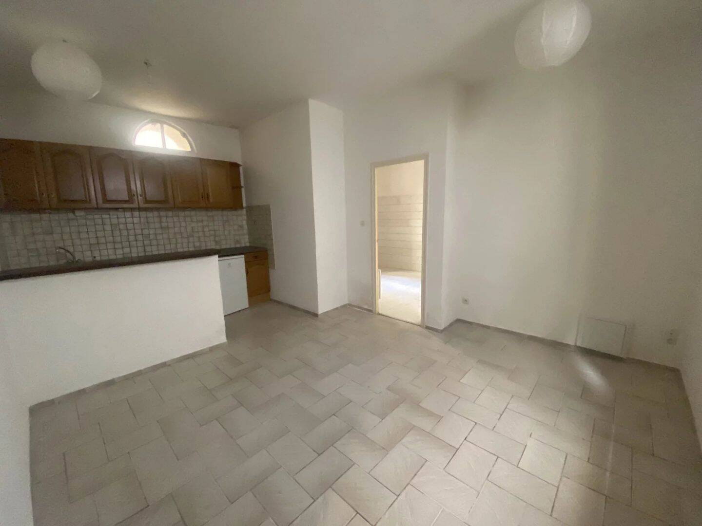 Appartement 2 pièces 42 m² · à Nîmes · 42 m² · 505 €/mois