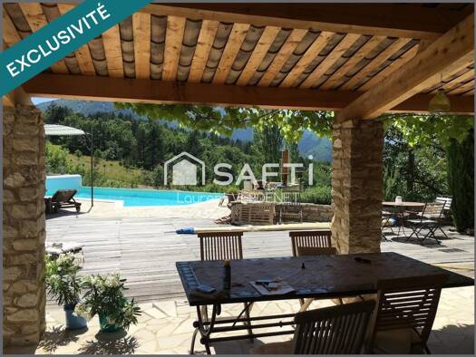 Maison à vendre 450 000 € 5 pièces 3 chambres 150 m² 1 949 m² de terrain Montbrun-les-Bains 26570