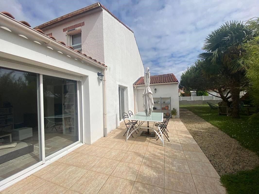 Maison 6 pièces 101 m² · à Sainte-Pazanne · 101 m² · 239 200 €