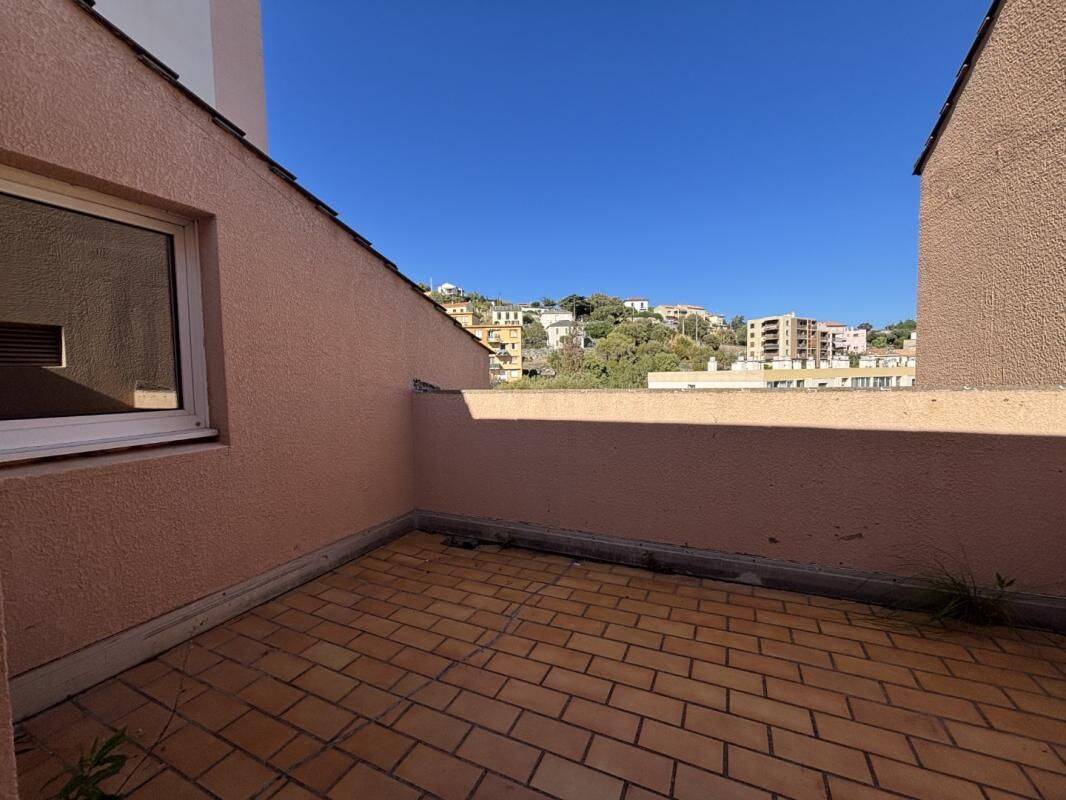 Appartement 2 pièces 48 m² · à Bastia · 48 m² · 675 €/mois