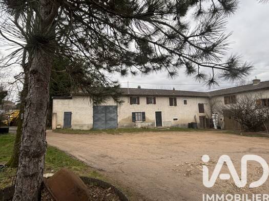 Maison à vendre 145 000 € 5 pièces 2 chambres 115 m² 1 870 m² de terrain Corcelles-en-Beaujolais 69220