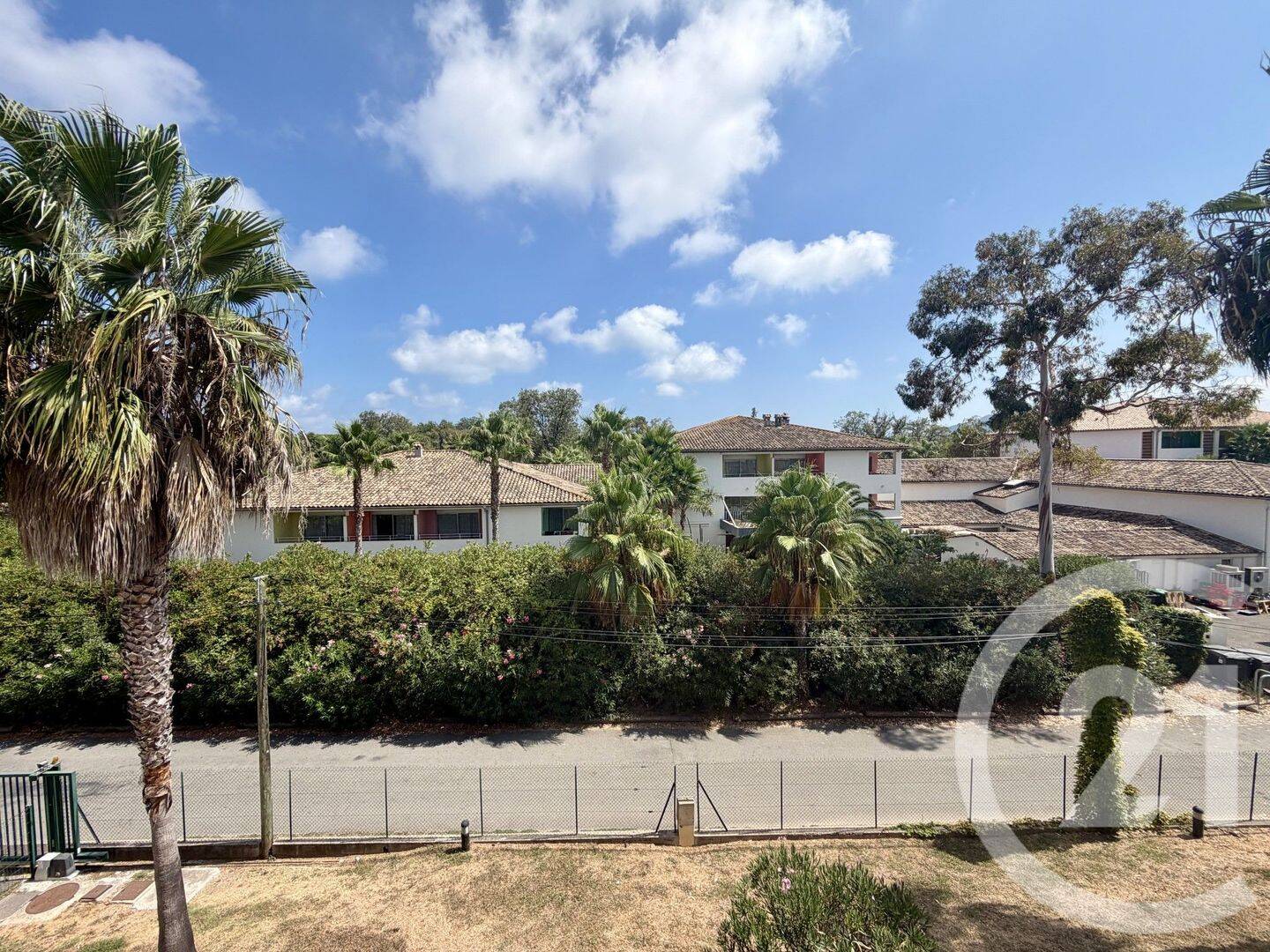 Appartement 1 pièce 22 m² · à Mandelieu-la-Napoule · 21,8 m² · 81 000 €