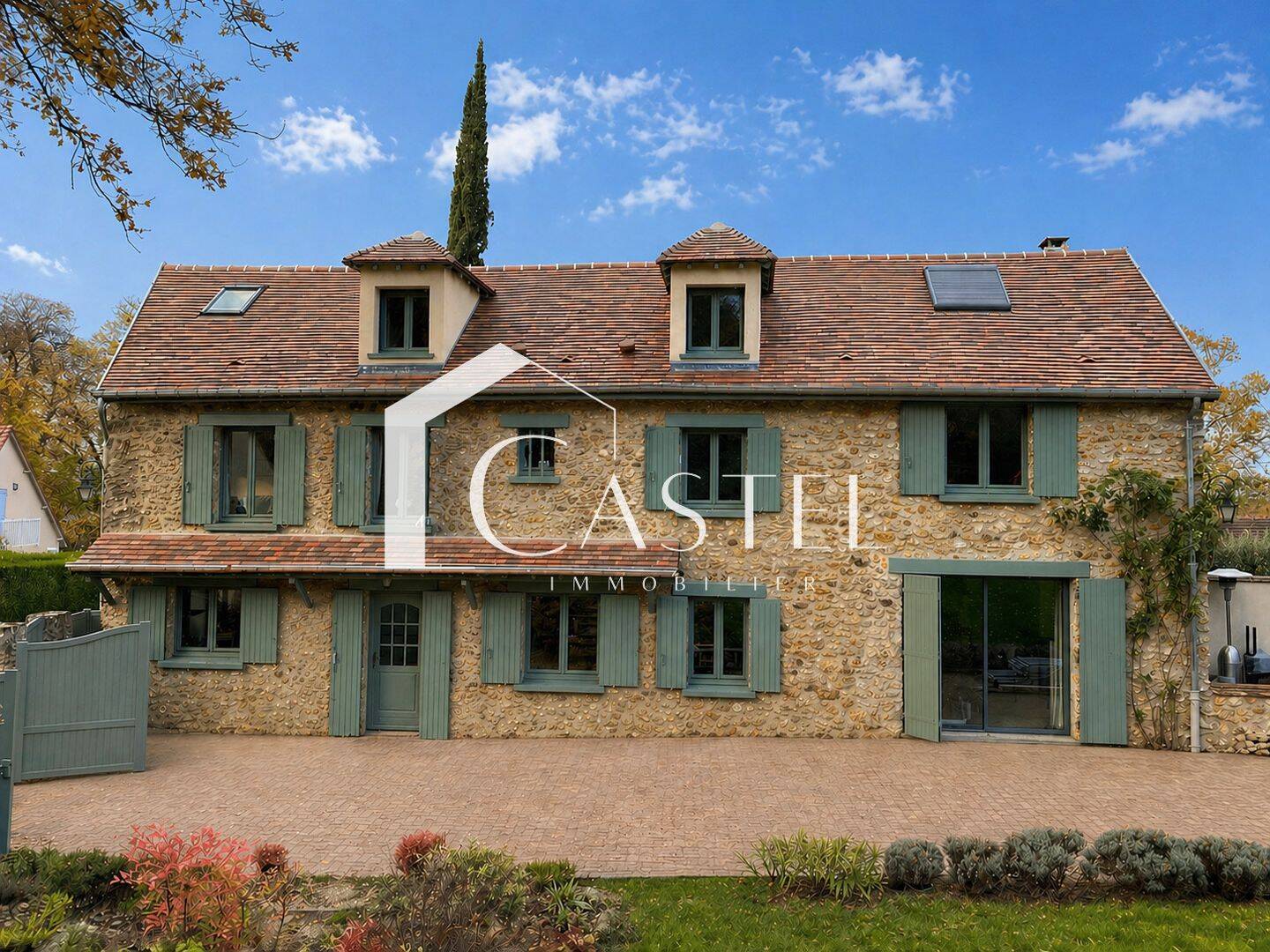 Maison 6 pièces 191 m² · à Orgeval · 191 m² · 1 390 000 €