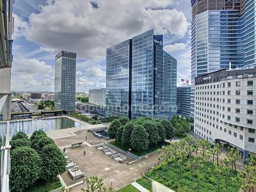 Appartement à vendre 530 000 € 3 pièces 2 chambres 88 m² Étage 5/9 Gambetta Courbevoie 92400