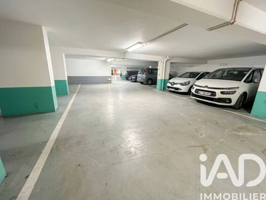 Parking à vendre 24 000 € 12 m² Croulebarbe Paris 13ème arrondissement 75013