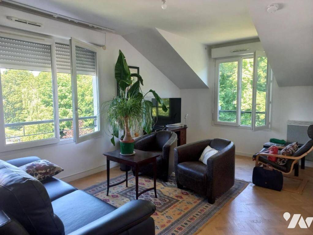 Appartement 3 pièces 60 m² · à Chantilly · 60,1 m² · 1 070 €
