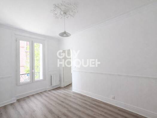 Appartement à vendre 179 000 € 2 pièces 1 chambre 31,8 m² Étage 1/5 Quatre Chemins-Diderot Pantin 93500