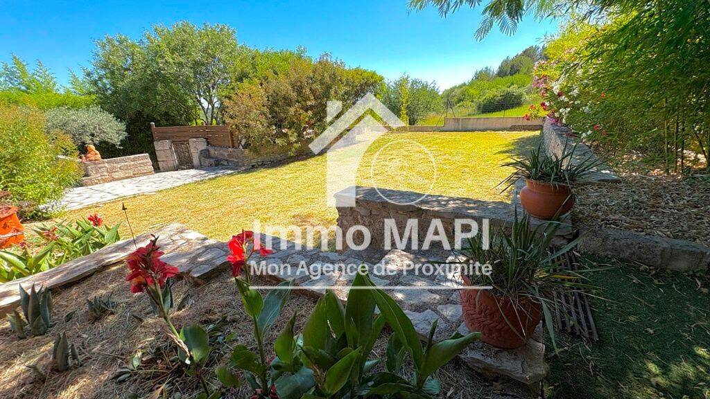 Maison 6 pièces 120 m² · à Vailhauquès · 120 m² · 470 000 €