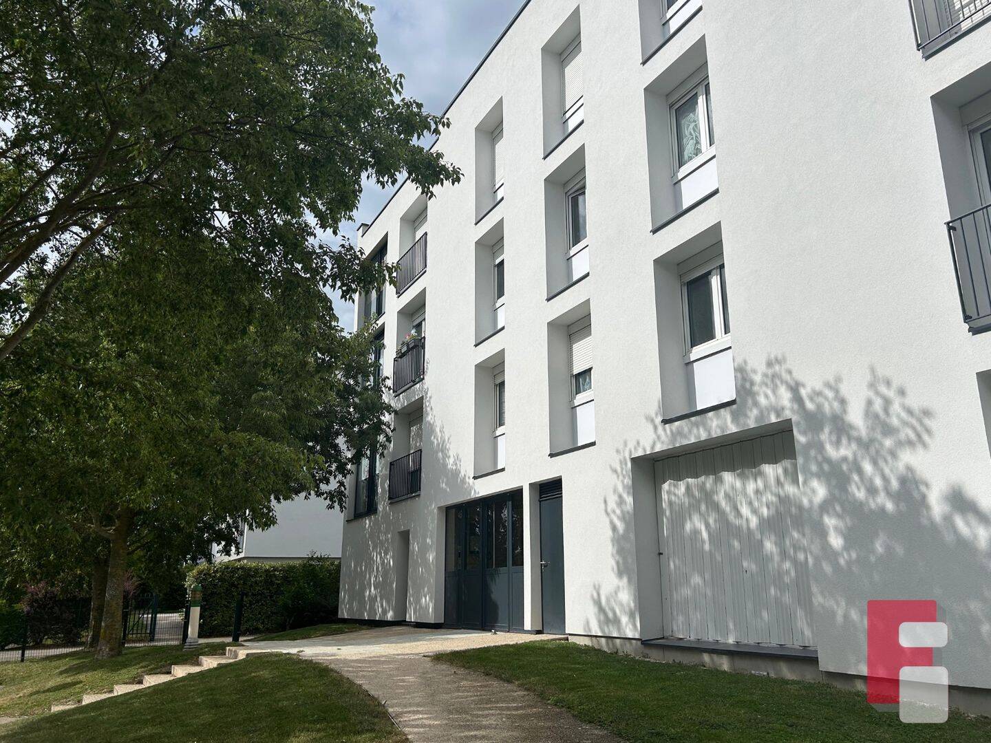 Appartement 4 pièces 65 m² · à La Chapelle-Saint-Luc · 65 m² · 85 900 €