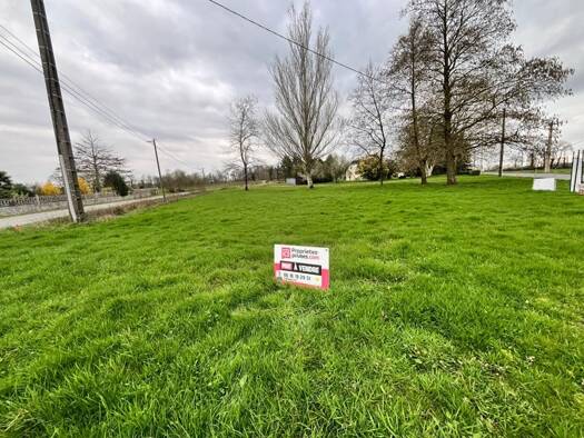 Terrain constructible à vendre 46 860 € 706 m² de terrain Guenroc 22350
