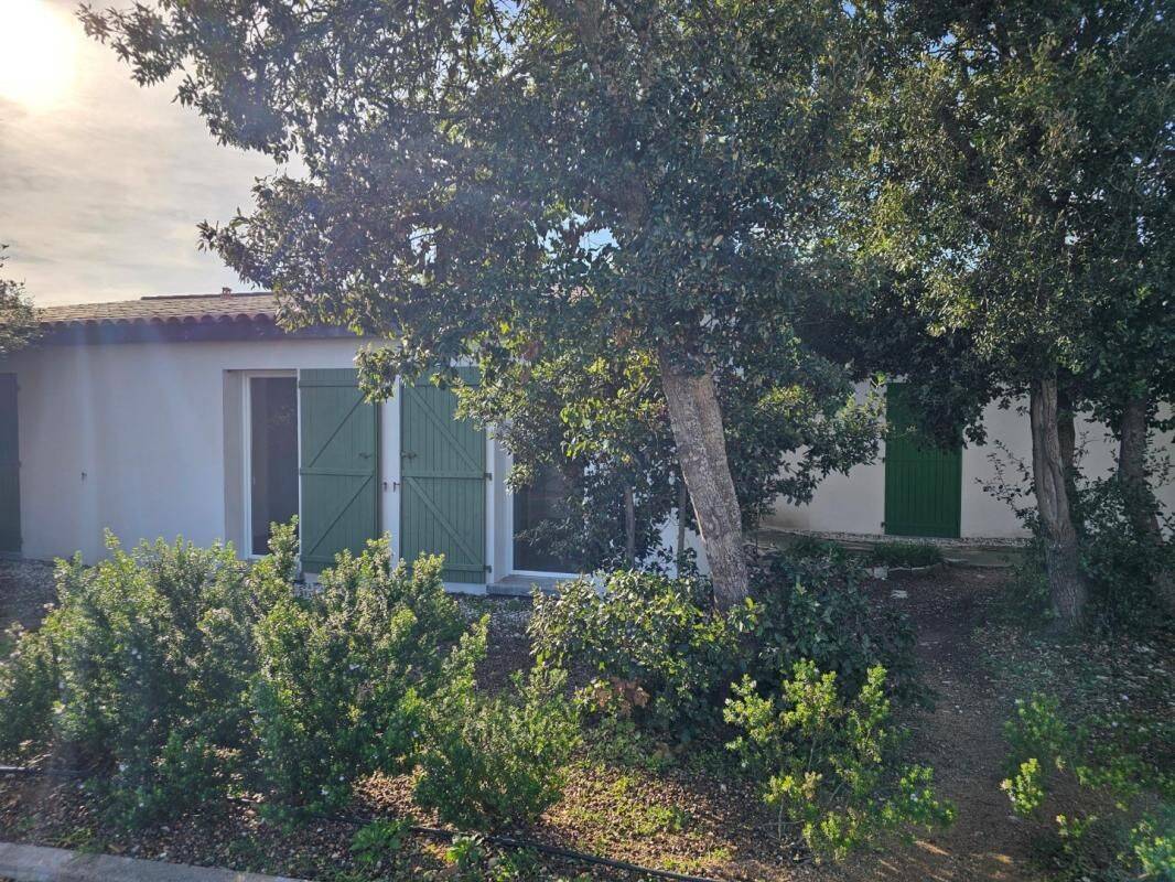 Appartement 3 pièces 55 m² · à Bonifacio · 55 m² · 815 €