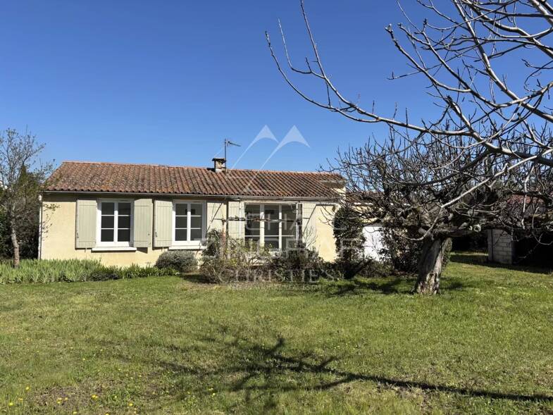 Maison à vendre 480 000 € 75 m² 1 000 m² de terrain Saint-Rémy-de-Provence 13210