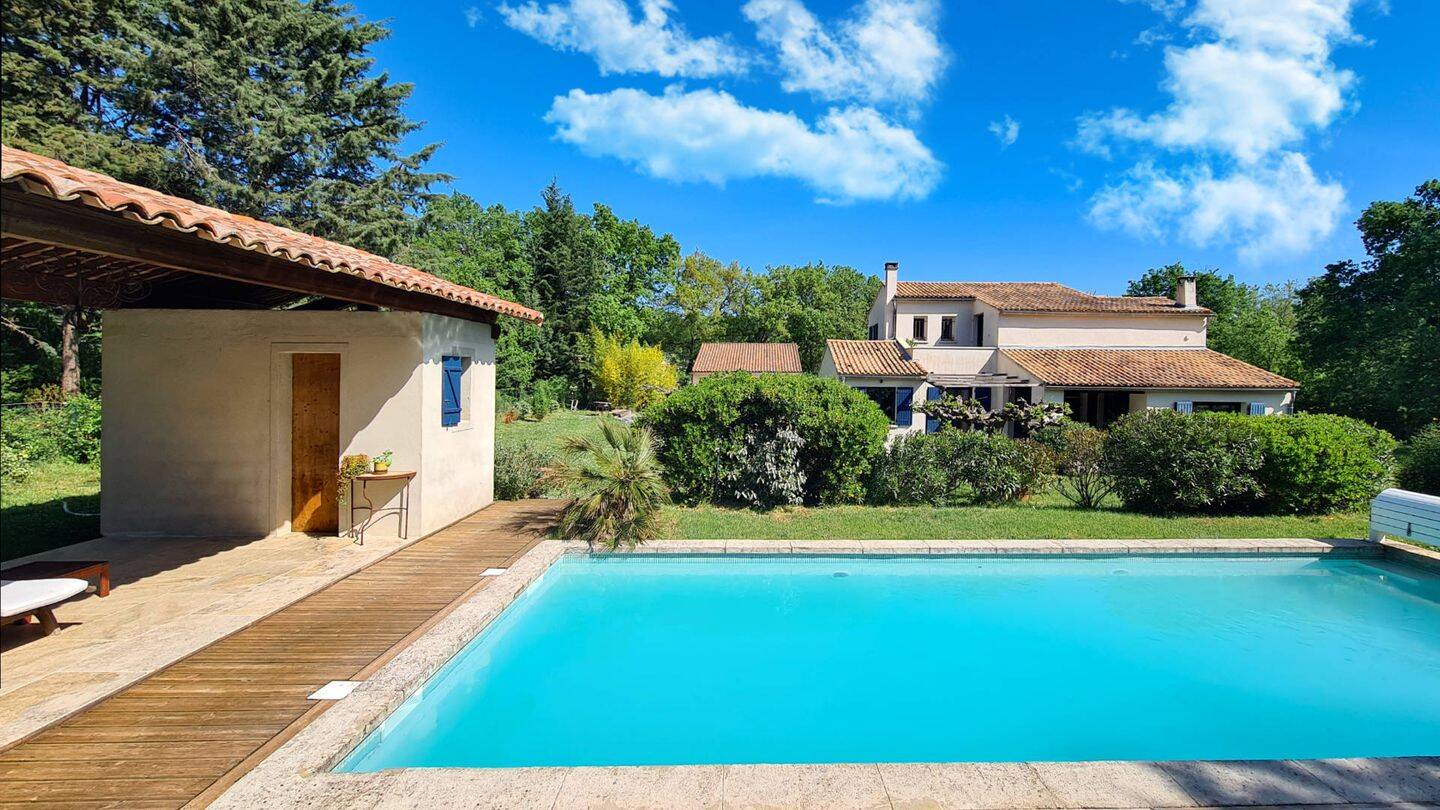 Maison 5 pièces 167 m² · à Fontarèches · 167 m² · 630 000 €