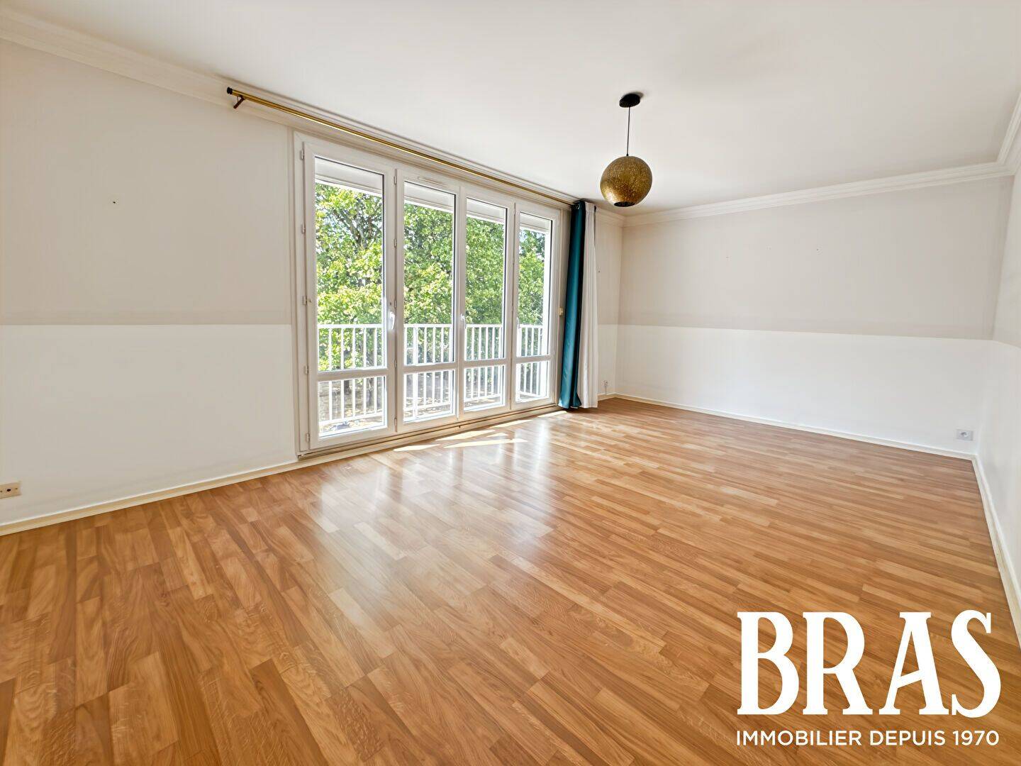 Appartement 4 pièces 76 m² · à Rezé · 76,2 m² · 185 000 €