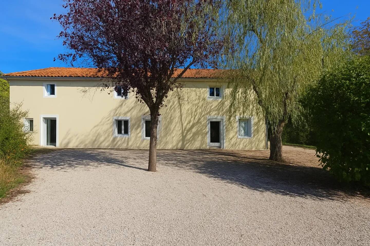 Maison 6 pièces 142 m² · à Voulmentin · 142 m² · 170 000 €