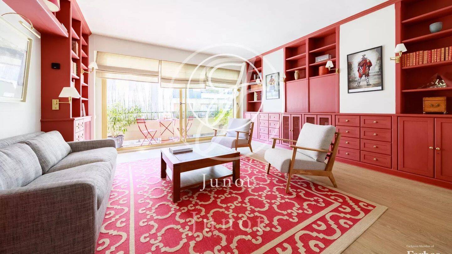 Appartement 4 pièces 86 m² · à Paris 16ème Arrondissement · 86,1 m² · 3 600 €/mois