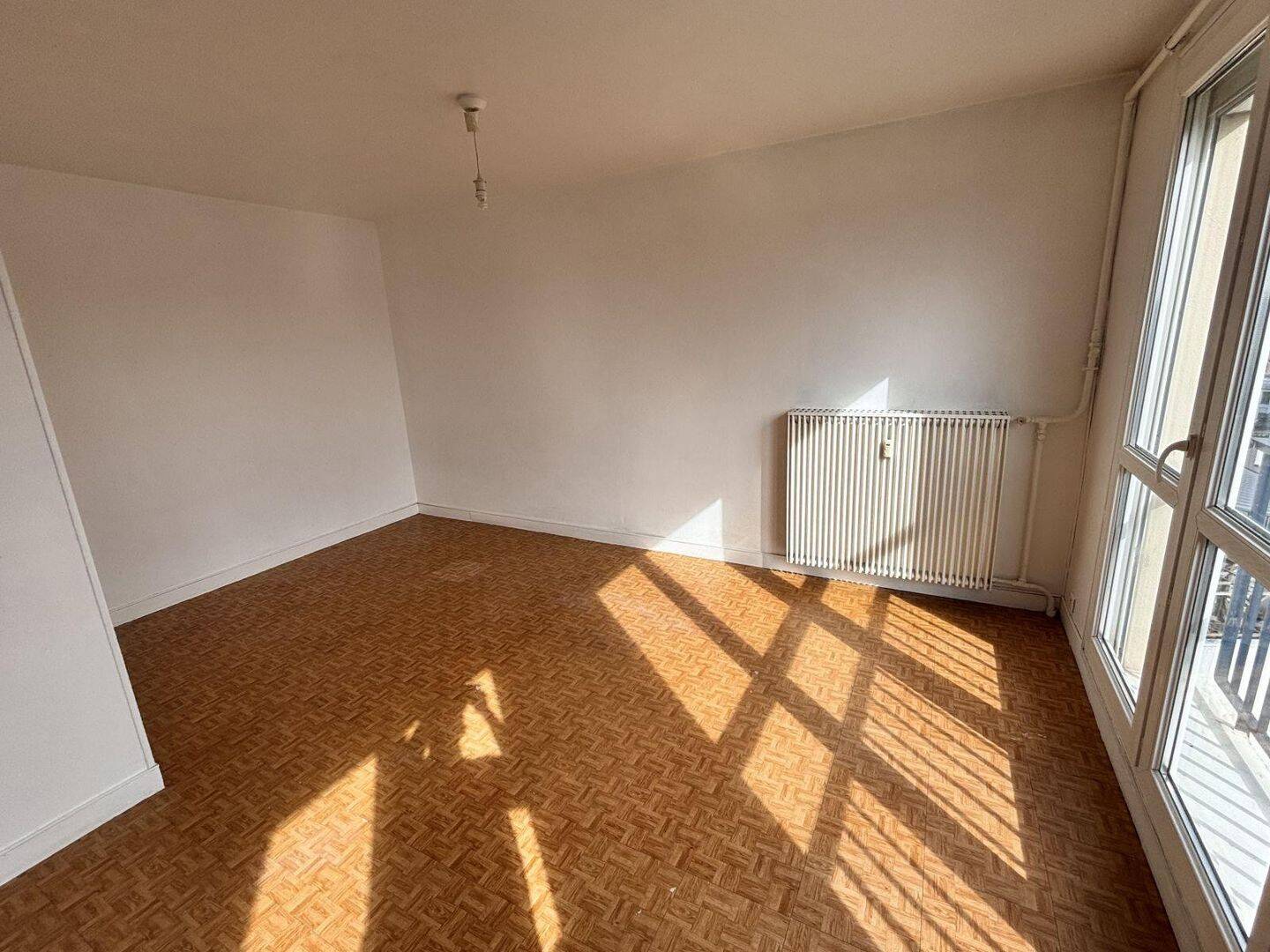 Appartement 1 pièce 28 m² · à Sotteville-lès-Rouen · 28 m² · 525 €