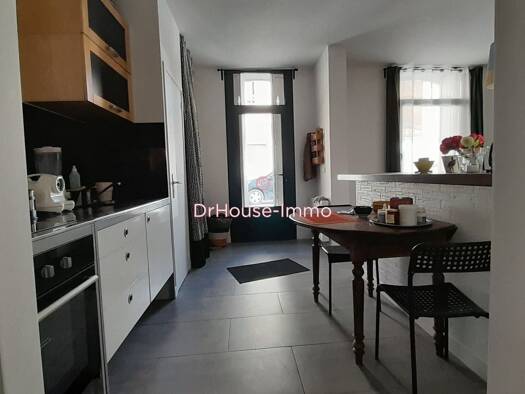 Appartement à vendre 175 000 € 4 pièces 2 chambres 72 m² RDC Gare Perpignan 66000