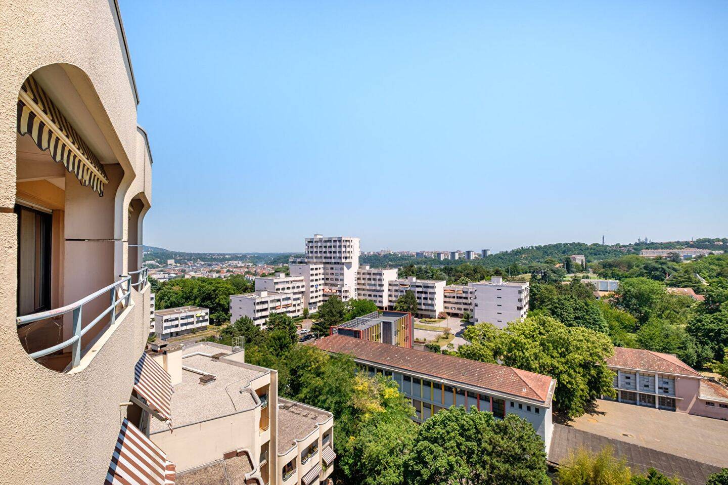 Appartement 4 pièces 85 m² · à Lyon 9ème Arrondissement · 85,1 m² · 262 000 €