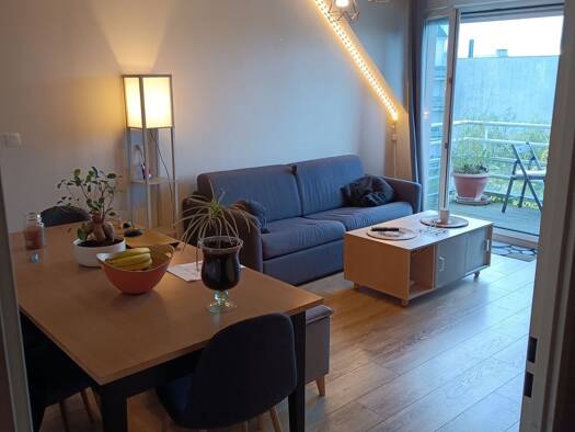 Appartement à louer 1 250 € 3 pièces 2 chambres 60 m² Étage 5/5 Centre Ville Brétigny-sur-Orge 91220