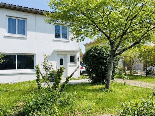 Maison à vendre 449 000 € 6 pièces 4 chambres 120 m² 480 m² de terrain Bruges 33520